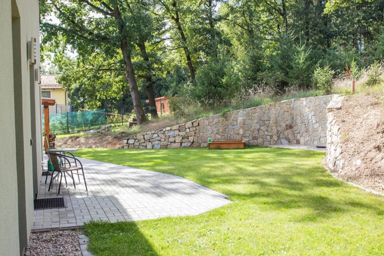 Apartmany Pod Lesem II Rodvínov 外观 照片